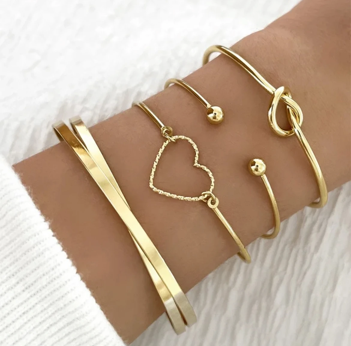 4Pcs Gold Bracelets Bangles Gold Jewelry Sets for Women Ladies Bracelet,Dainty G