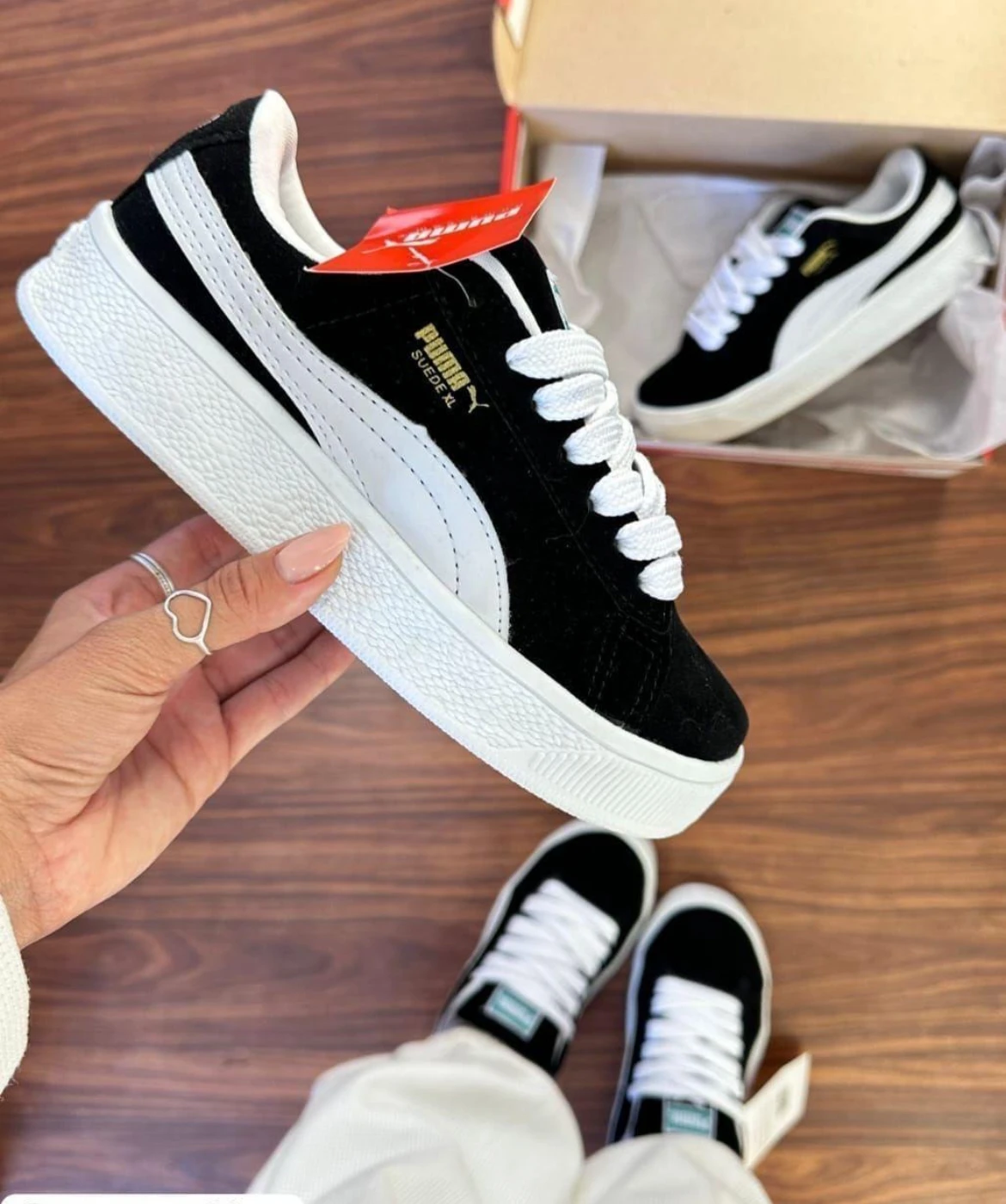 Puma Suede XL – Black & White